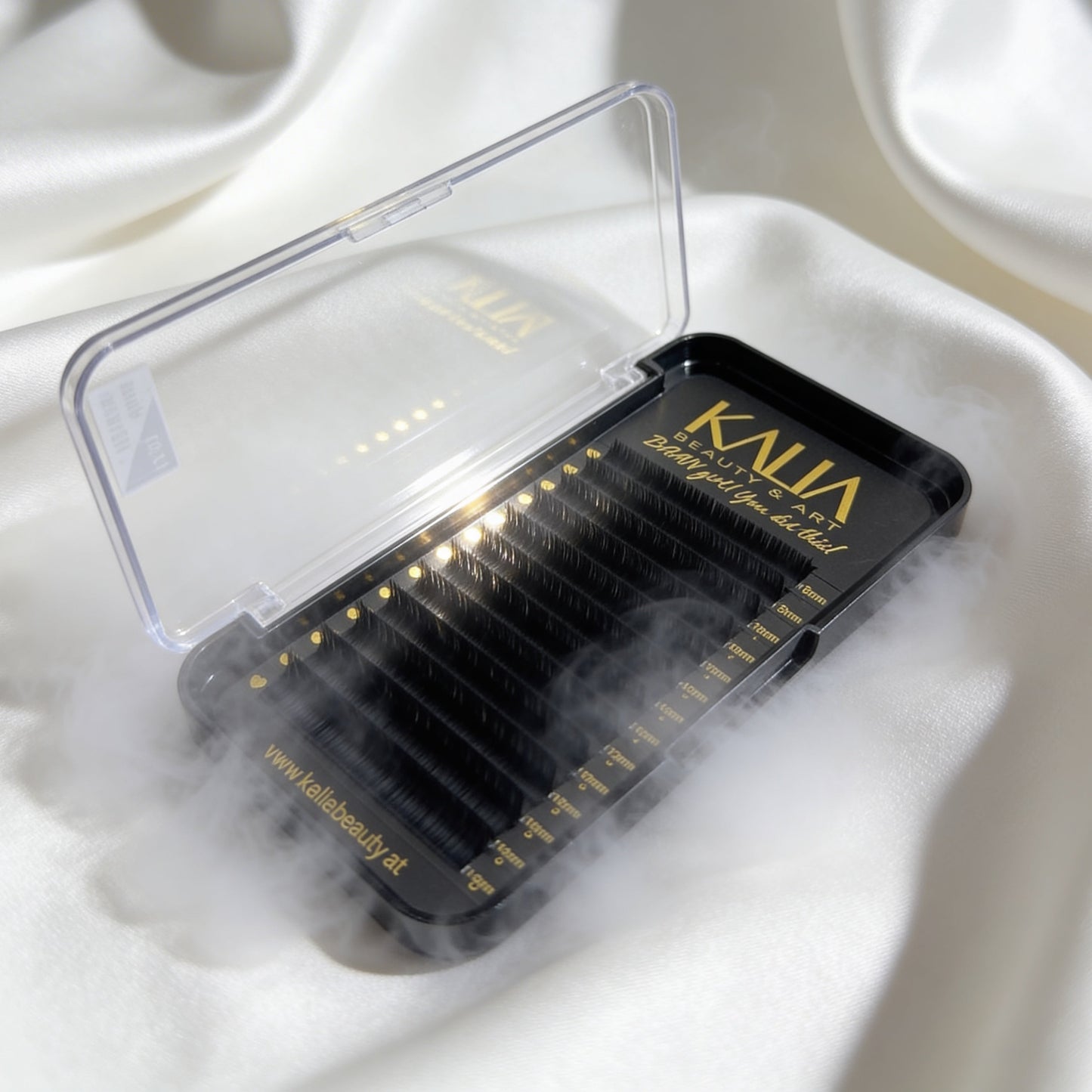 Mink Lashes - Volume Lashes - DAMN girl! You did this!